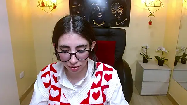 Snapshot of LenaRoses chatting on 02/28/25, 07:03 LenaRoses online show from 02/28/25, 07:03