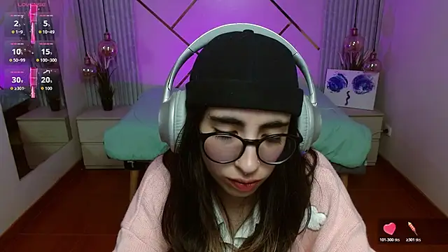 LenaRoses online show from 02/17/26, 08:48