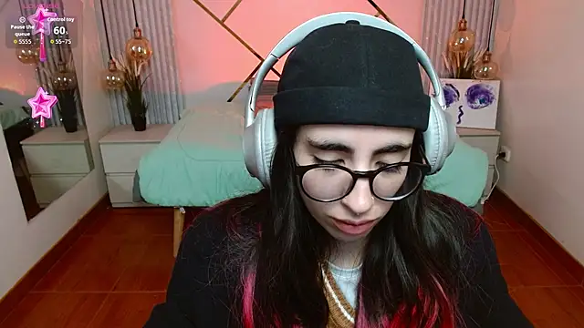 LenaRoses online show from 02/19/26, 09:22