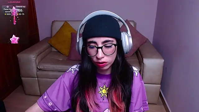 LenaRoses online show from 04/06/26, 09:05