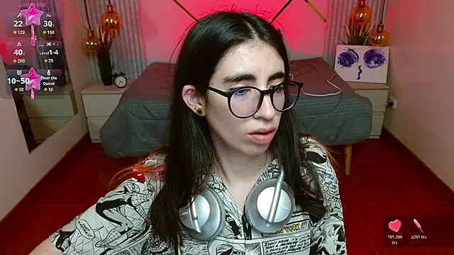 LenaRoses online show from 04/14/26, 06:25