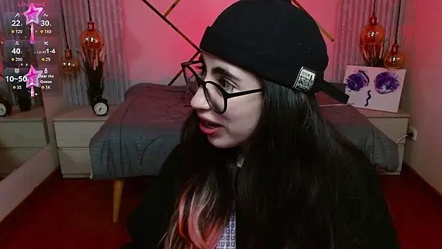 LenaRoses online show from 06/04/26, 08:26