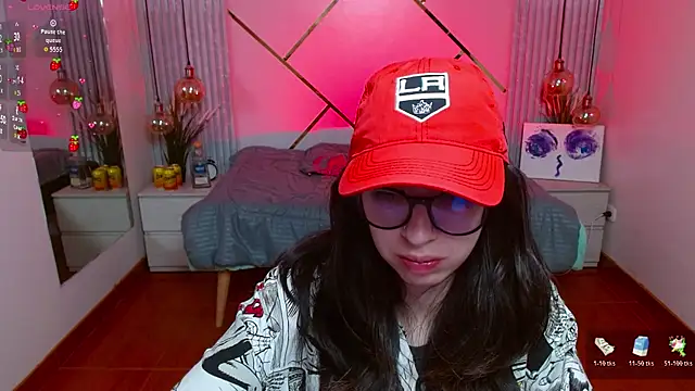 LenaRoses online show from 07/06/26, 08:00