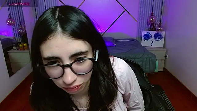 LenaRoses online show from 07/07/26, 08:13