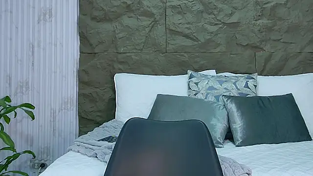 alice greco online show from 12/13/25, 07:53