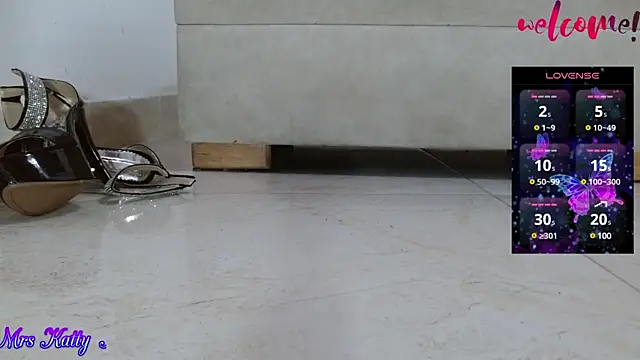 Snapshot of mrskatty chatting on 01/18/25, 10:17 mrskatty online show from 01/18/25, 10:17