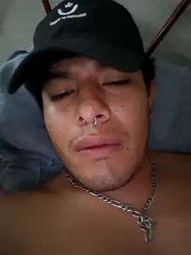 GusssHOT online show from 09/23/25, 04:43