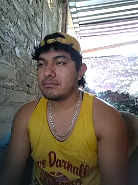 GusssHOT online show from 04/11/26, 03:49