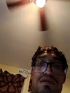 lRainbowBoy online show from 04/13/26, 12:49