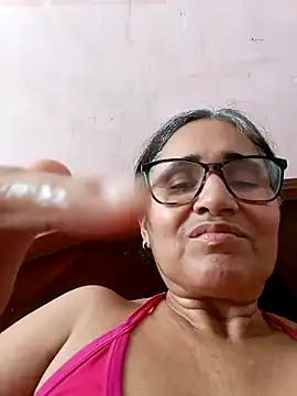  candi online show from 03/14/25, 05:24