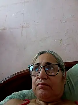  candi online show from 10/06/25, 12:13