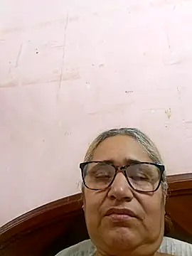  candi online show from 10/26/25, 11:49