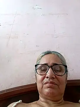  candi online show from 10/30/25, 03:24