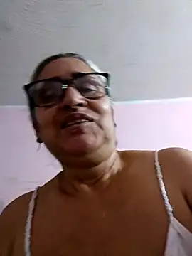  candi online show from 11/12/25, 01:28