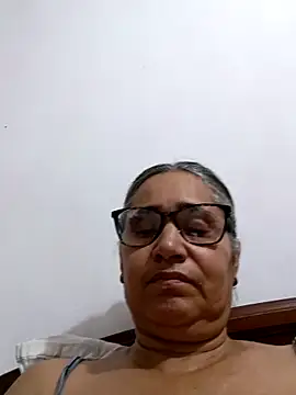 Snapshot of _candi chatting on 03/03/26, 02:50 candi online show from 03/03/26, 02:50