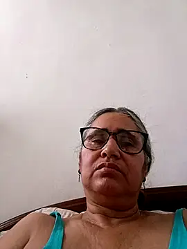 Snapshot of _candi chatting on 03/20/26, 12:54 candi online show from 03/20/26, 12:54