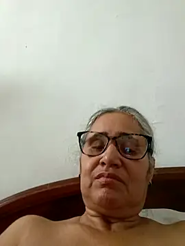 Snapshot of _candi chatting on 03/26/26, 06:02 candi online show from 03/26/26, 06:02
