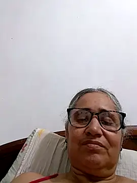 Snapshot of _candi chatting on 03/28/26, 12:54 candi online show from 03/28/26, 12:54