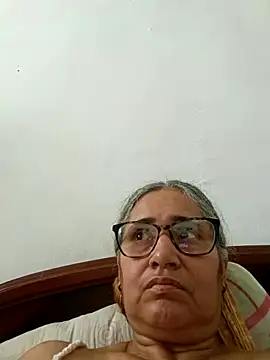 Snapshot of _candi chatting on 04/01/26, 03:20 candi online show from 04/01/26, 03:20