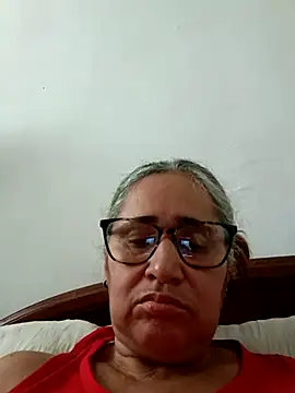 Snapshot of _candi chatting on 04/06/26, 01:23 candi online show from 04/06/26, 01:23