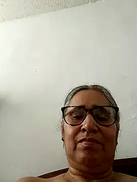 Snapshot of _candi chatting on 04/12/26, 07:41 candi online show from 04/12/26, 07:41
