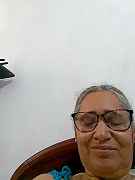 Snapshot of _candi chatting on 04/18/26, 03:16 candi online show from 04/18/26, 03:16