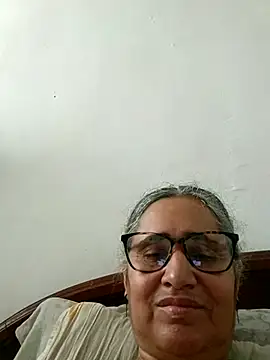Snapshot of _candi chatting on 04/24/26, 03:36 candi online show from 04/24/26, 03:36