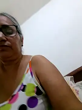 Snapshot of _candi chatting on 04/25/26, 03:20 candi online show from 04/25/26, 03:20