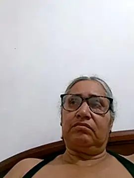 Snapshot of _candi chatting on 04/30/26, 08:57 candi online show from 04/30/26, 08:57