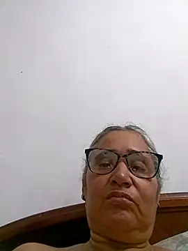 Snapshot of _candi chatting on 05/02/26, 12:37 candi online show from 05/02/26, 12:37