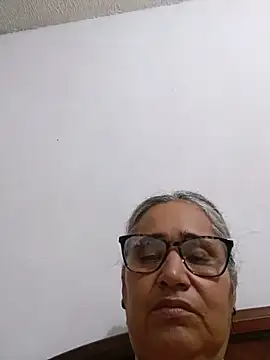 Snapshot of _candi chatting on 05/27/26, 02:30 candi online show from 05/27/26, 02:30