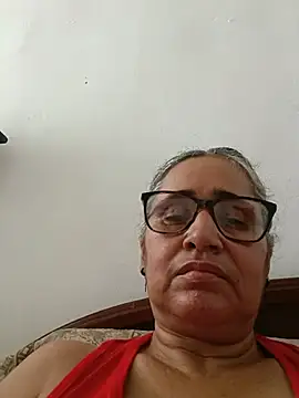 Snapshot of _candi chatting on 05/27/26, 02:58 candi online show from 05/27/26, 02:58