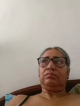 Snapshot of _candi chatting on 05/31/26, 06:20 candi online show from 05/31/26, 06:20