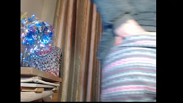 amorelara online show from 10/01/25, 04:40