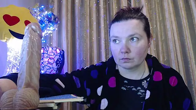 amorelara online show from 02/22/26, 07:40