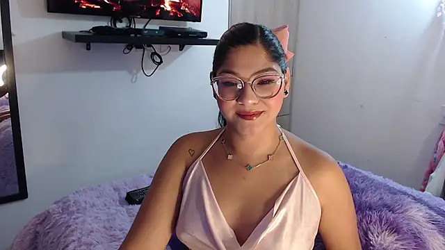 Prins jazmin online show from 05/07/26, 02:17