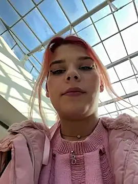 RiriRoseey online show from 01/18/25, 11:54