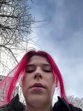 RiriRoseey online show from 01/27/25, 09:23