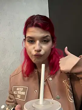 RiriRoseey online show from 02/13/25, 11:17