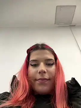 RiriRoseey online show from 03/04/25, 08:13