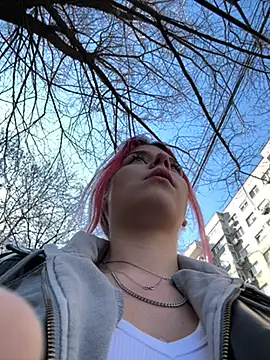 RiriRoseey online show from 03/05/25, 08:32