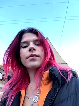 RiriRoseey online show from 10/20/25, 07:20