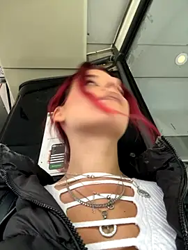 RiriRoseey online show from 11/16/25, 07:47