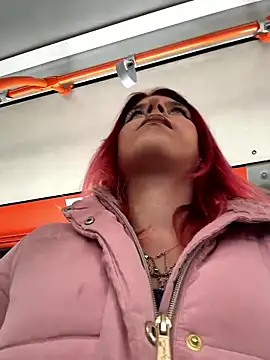 RiriRoseey online show from 01/16/26, 08:51