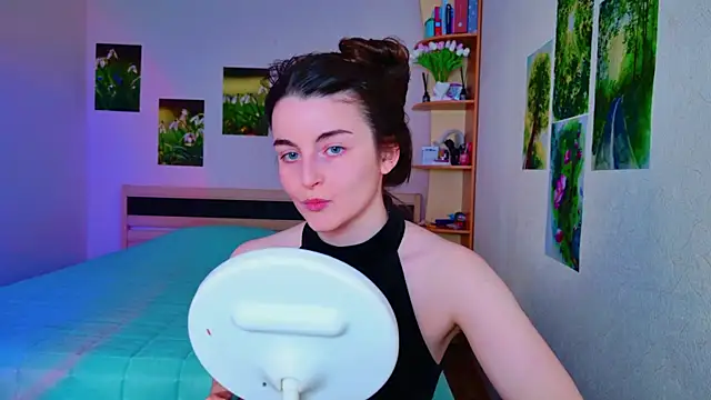 Miss Arwen online show from 03/17/25, 05:01