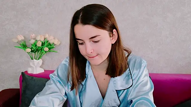 Miss Arwen online show from 09/25/25, 07:01