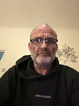 Shyboy817 online show from 02/08/26, 08:01