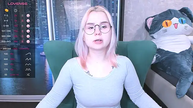 Snapshot of miray_kuriyama123 chatting on 01/16/25, 12:45 miray kuriyama123 online show from 01/16/25, 12:45