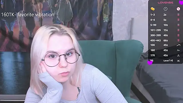 Snapshot of miray_kuriyama123 chatting on 02/24/25, 09:20 miray kuriyama123 online show from 02/24/25, 09:20