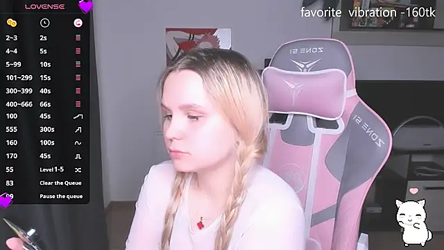 Snapshot of miray_kuriyama123 chatting on 10/15/25, 06:30 miray kuriyama123 online show from 10/15/25, 06:30